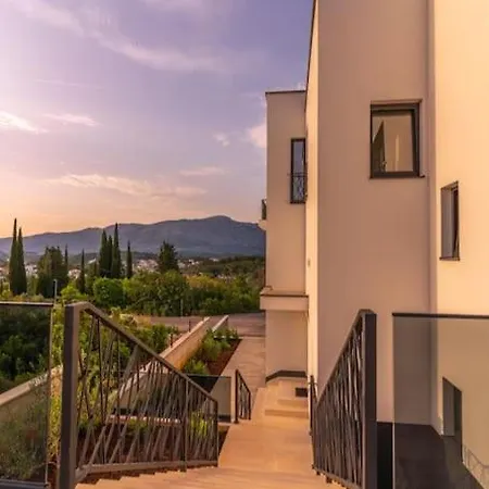 Dolce Korcula Апартаменты Лумбарда